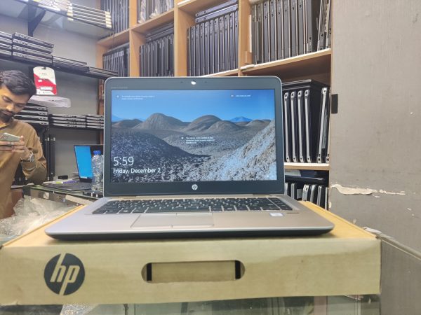 HP EliteBook 840 G3 - Image 5